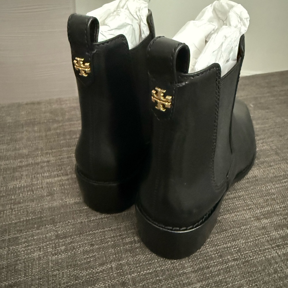 Tory Burch Black Leather Ankle Booties